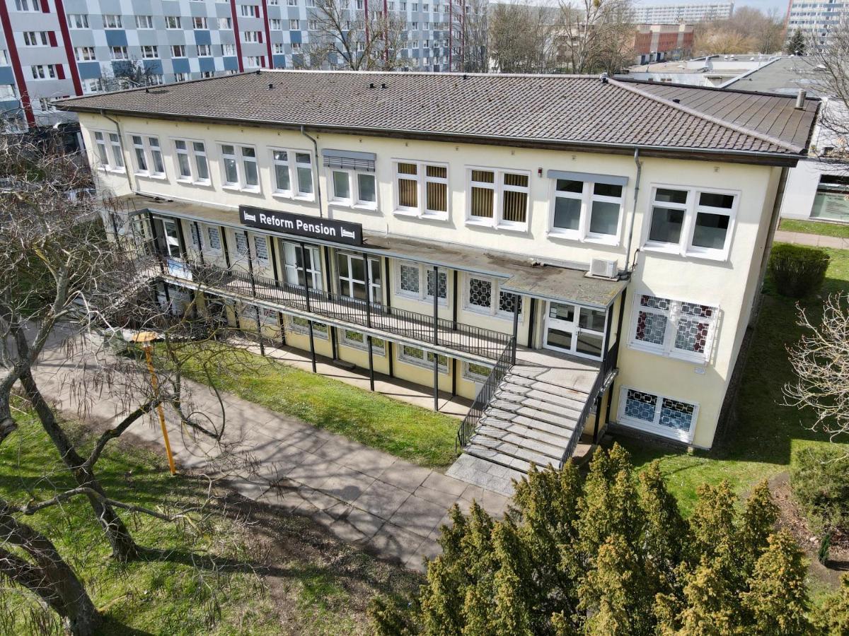 Reform Pension Magdeburg Exteriör bild